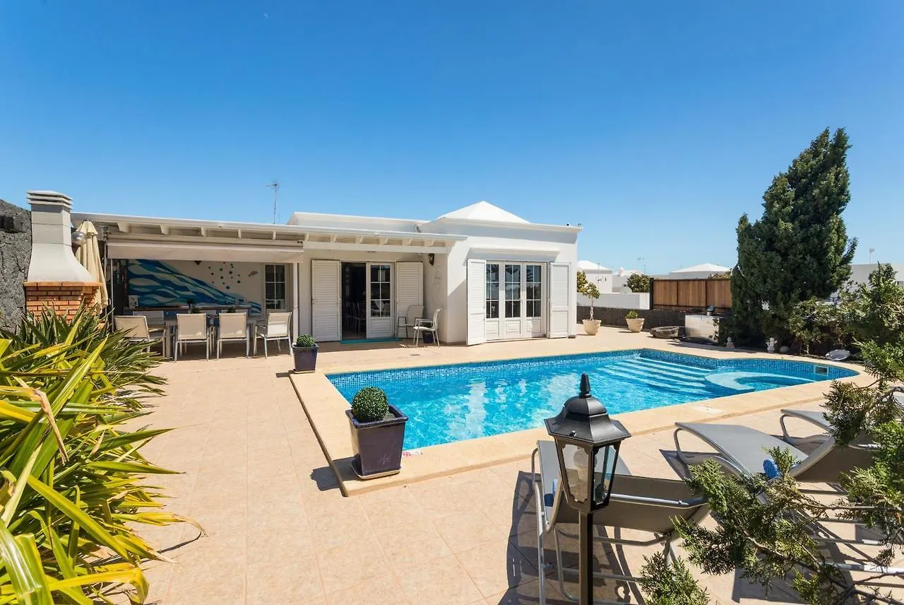 Villa Alki Puerto del Carmen  0*, Puerto del Carmen (Lanzarote)